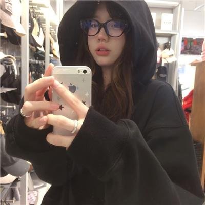 轻拍翻转小魔女